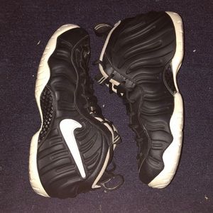 Preowned Nike foamposite Dr Doom size 9